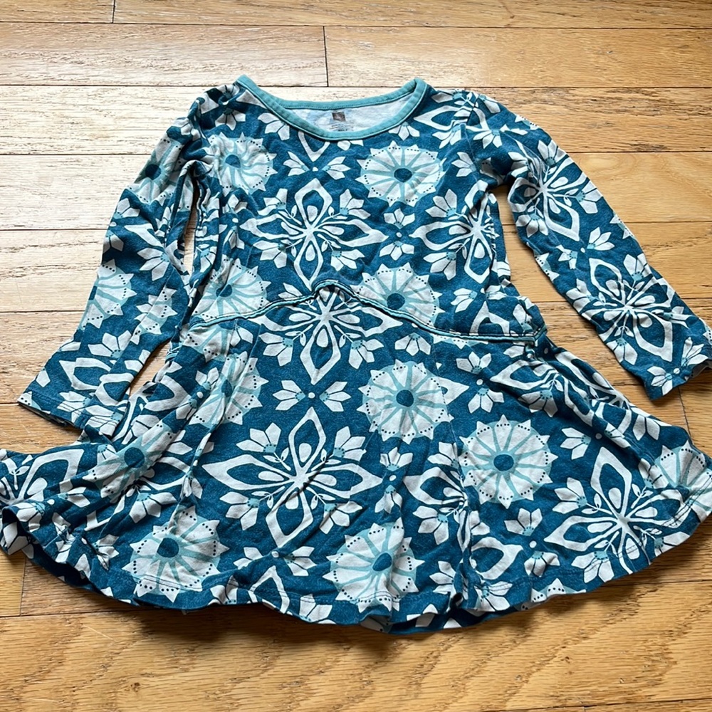 Tea size 4 dress